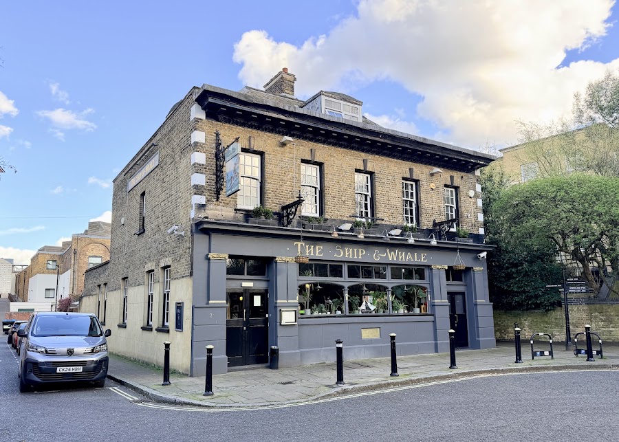 The Ship & Whale, photo 4