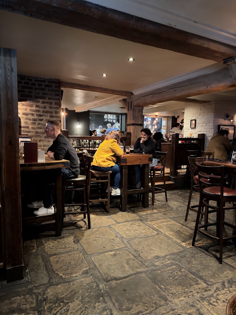 The Sir Christopher Hatton, photo 2