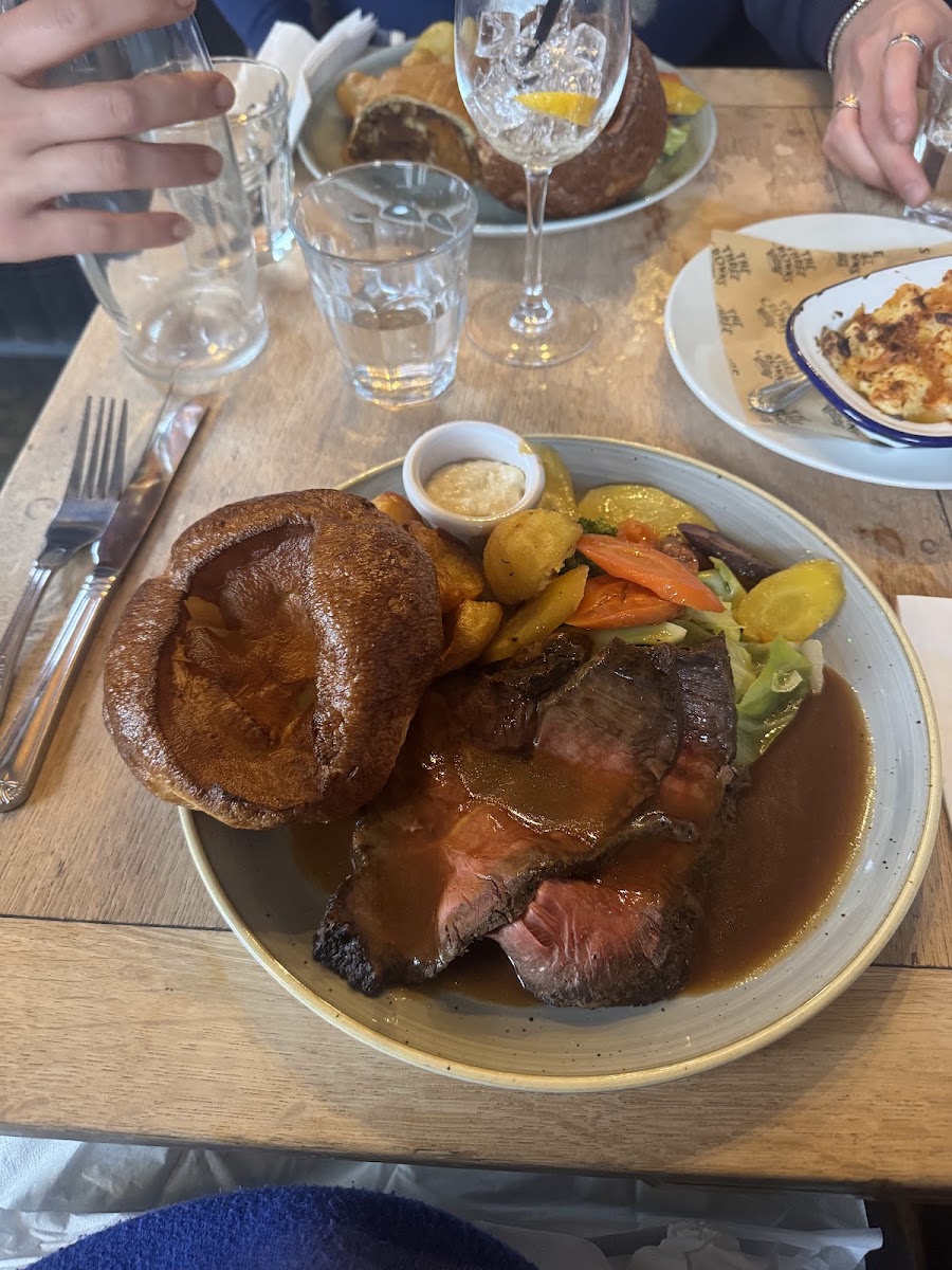 Three Crowns, Stoke Newington, photo 5