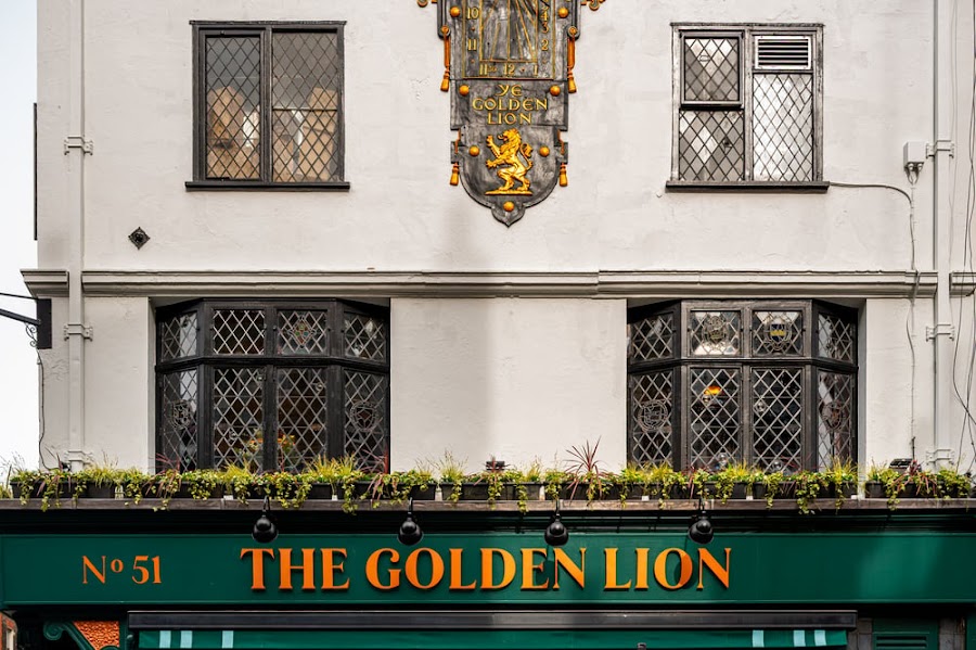 Golden Lion, photo 4