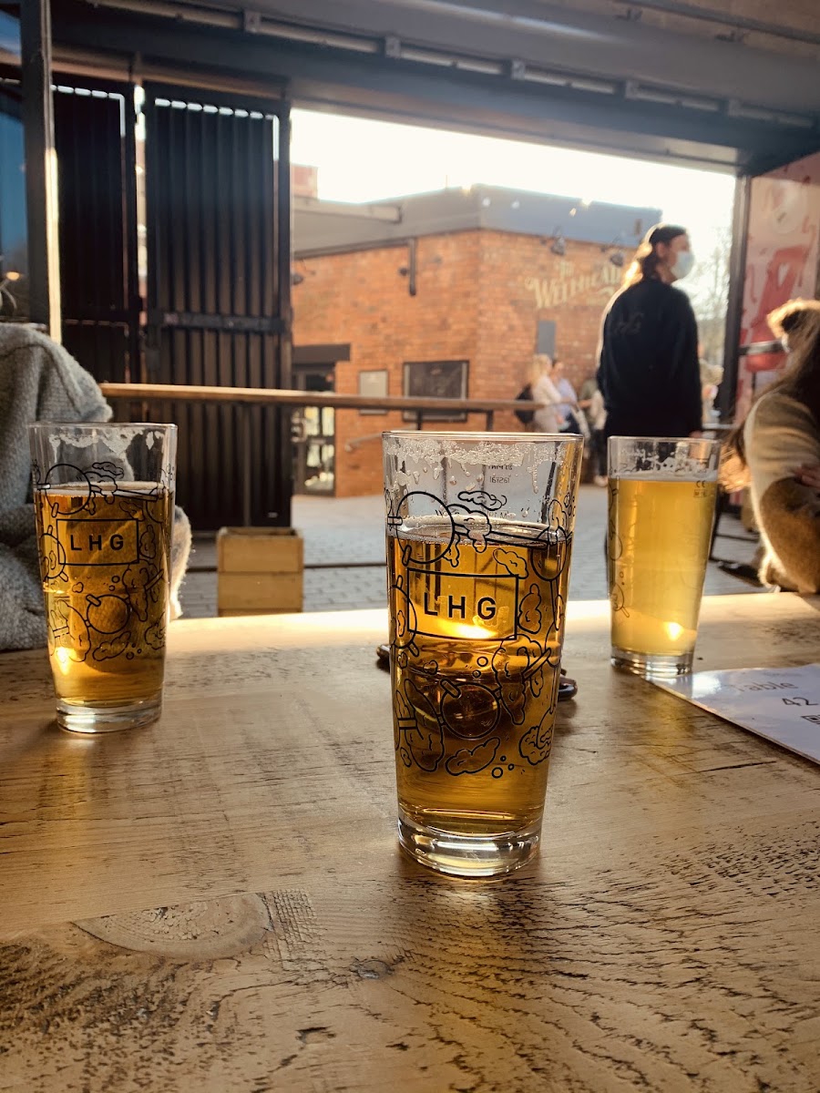 Left Handed Giant Brewpub, photo 2