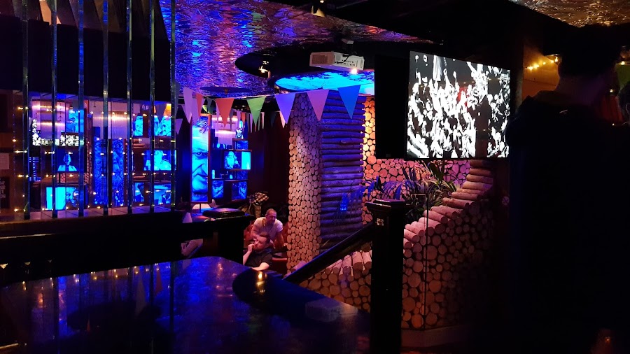 The Clubhouse, photo 4