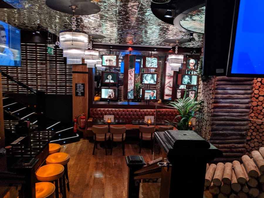 The Clubhouse, photo 5