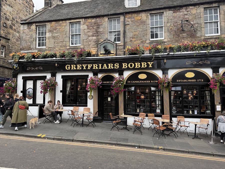 Greyfriars Bobby's Bar, photo 2