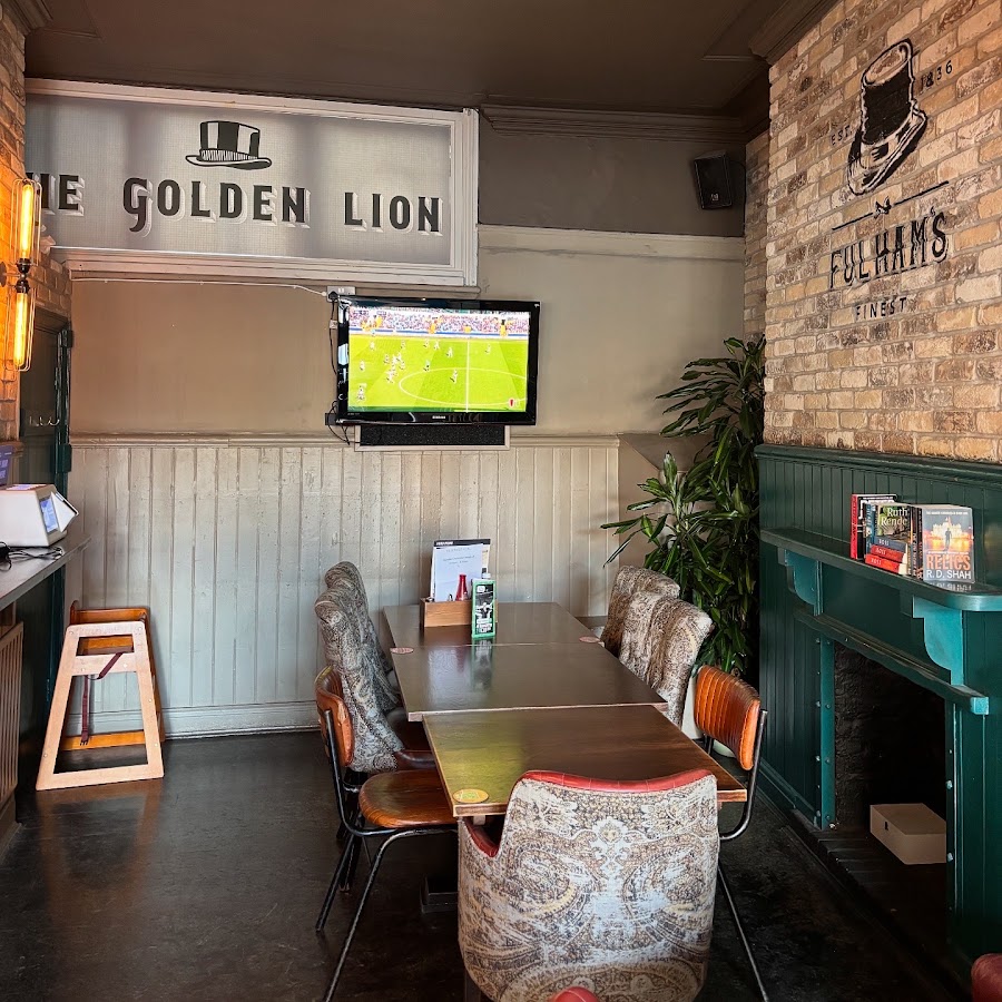 The Golden Lion, photo 3