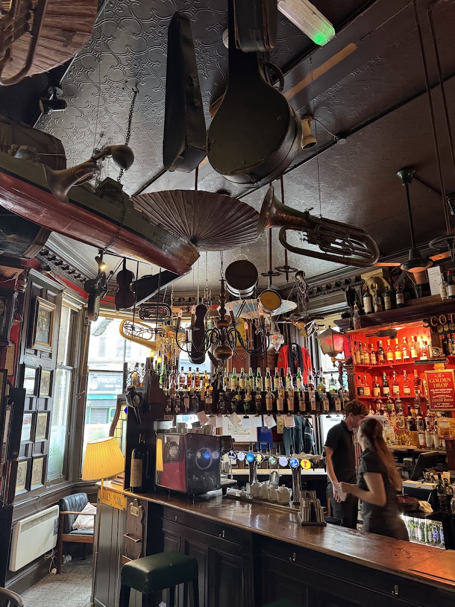 Canny Man's, photo 2