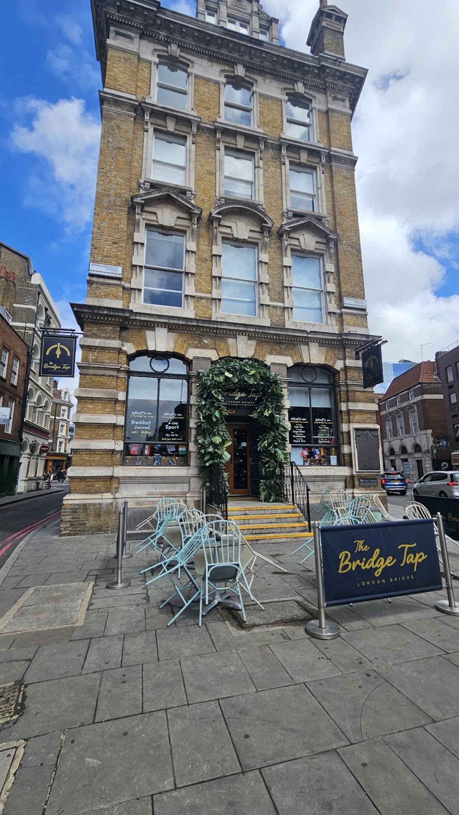 The Bridge Tap, London, photo 3