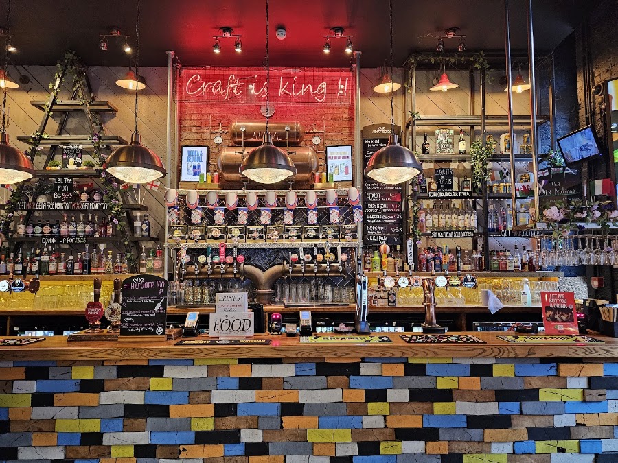 The Bridge Tap, London, photo 4