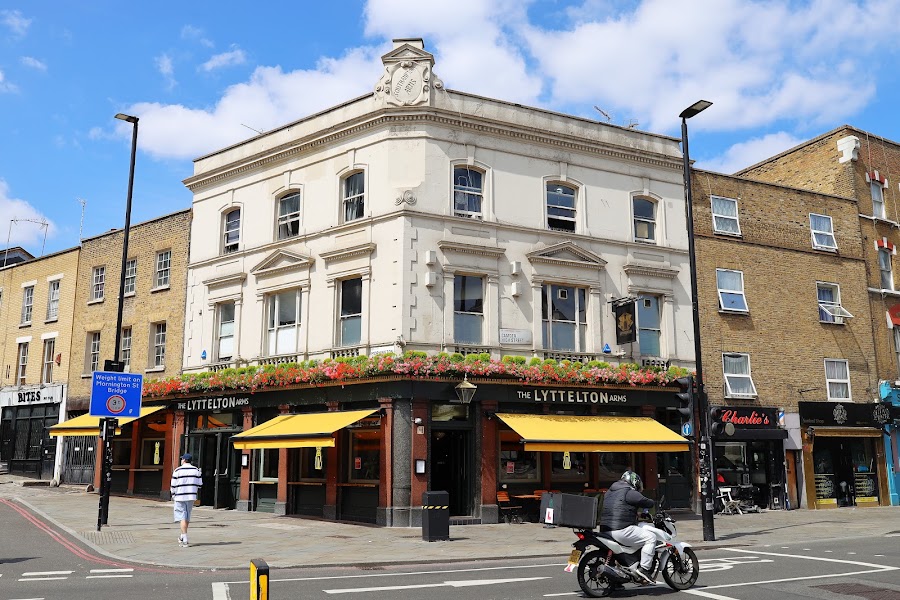 The Lyttelton Arms, photo 3