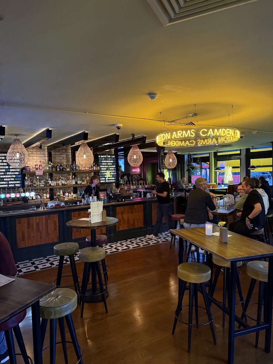 The Lyttelton Arms, photo 4