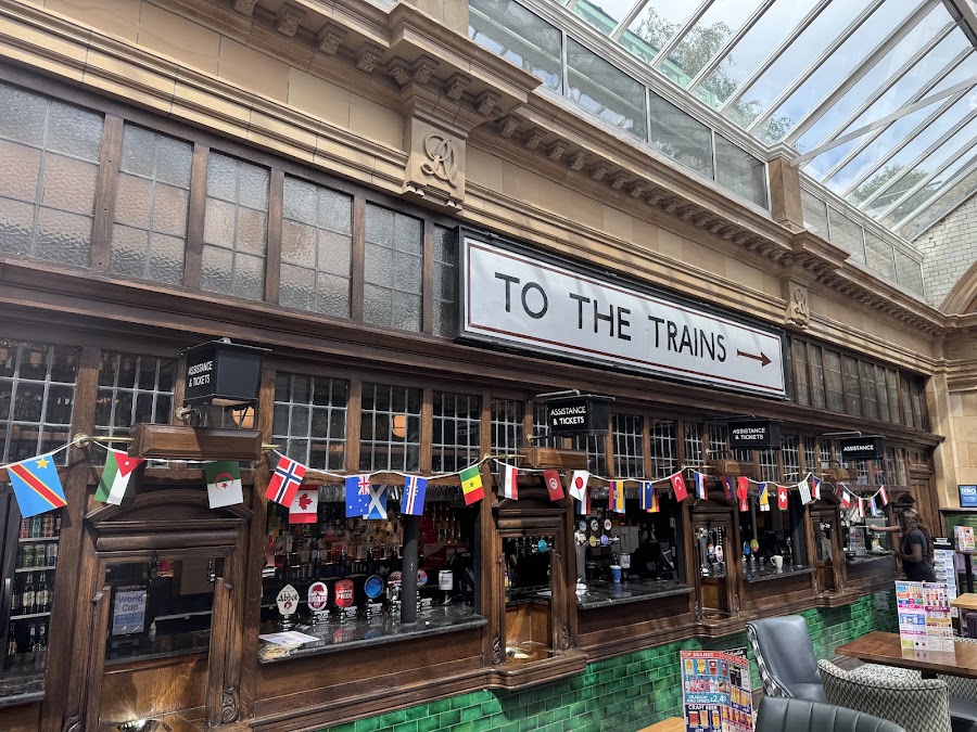 Walham Green - JD Wetherspoon, photo 3