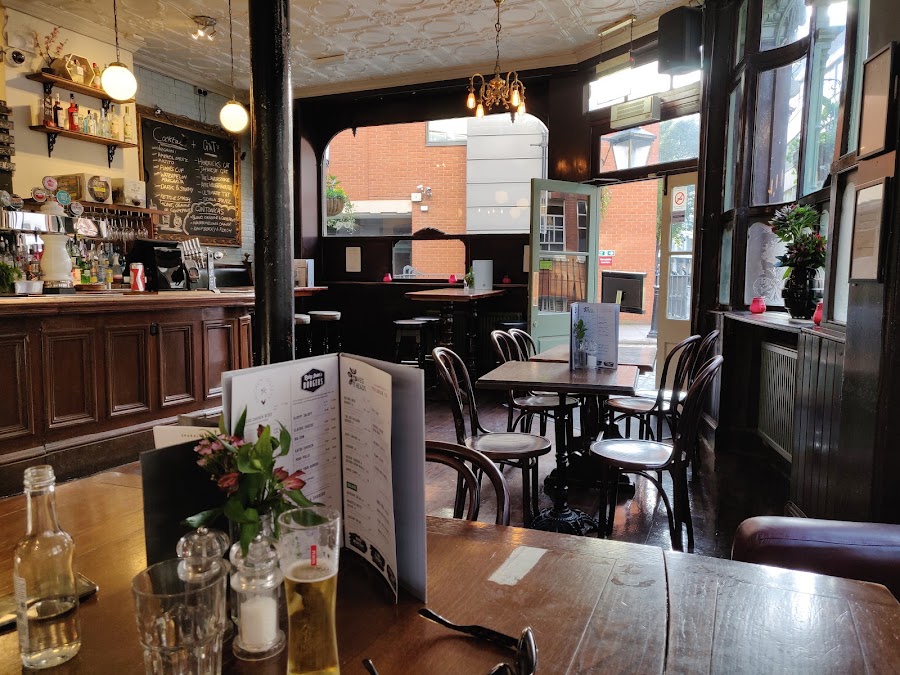 The Green Man, photo 5