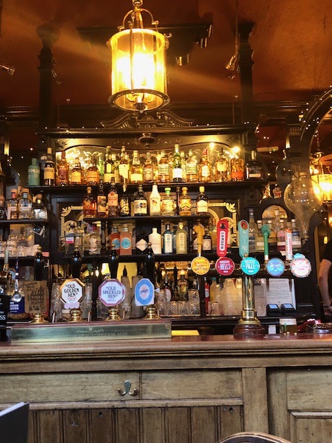 Camden Head, photo 2