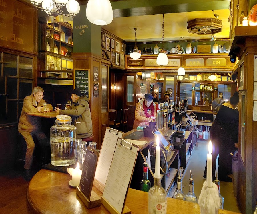 The Ship, photo 5