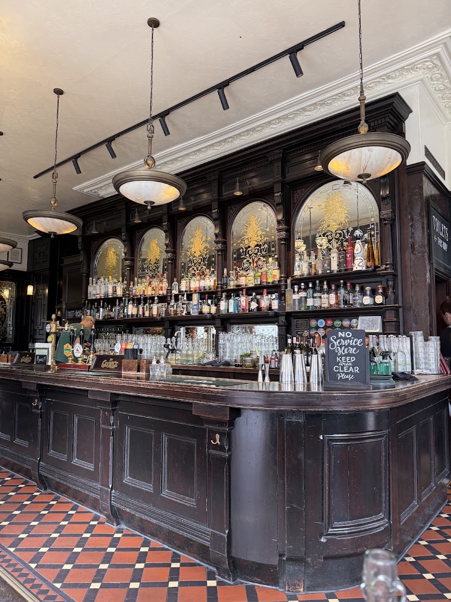 The George, photo 2