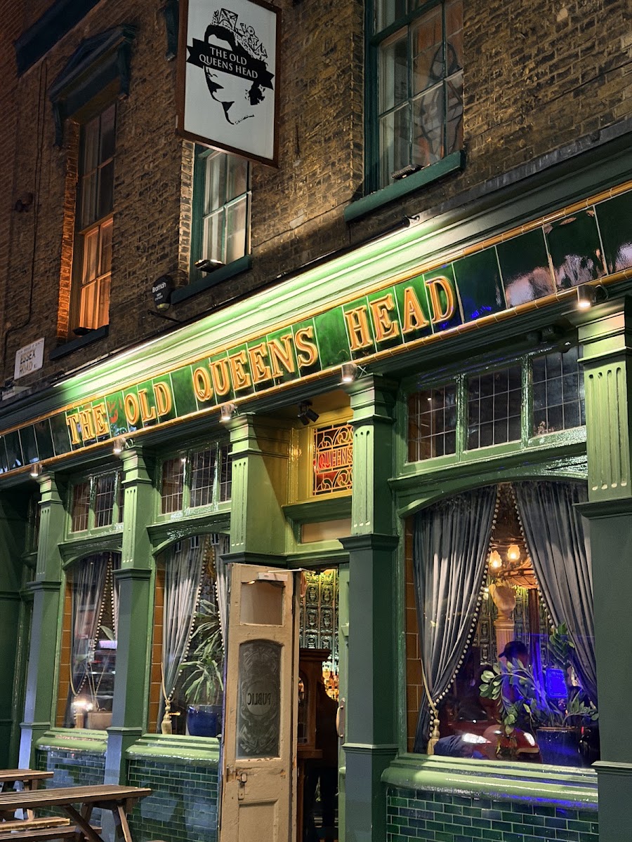 The Old Queens Head, photo 4