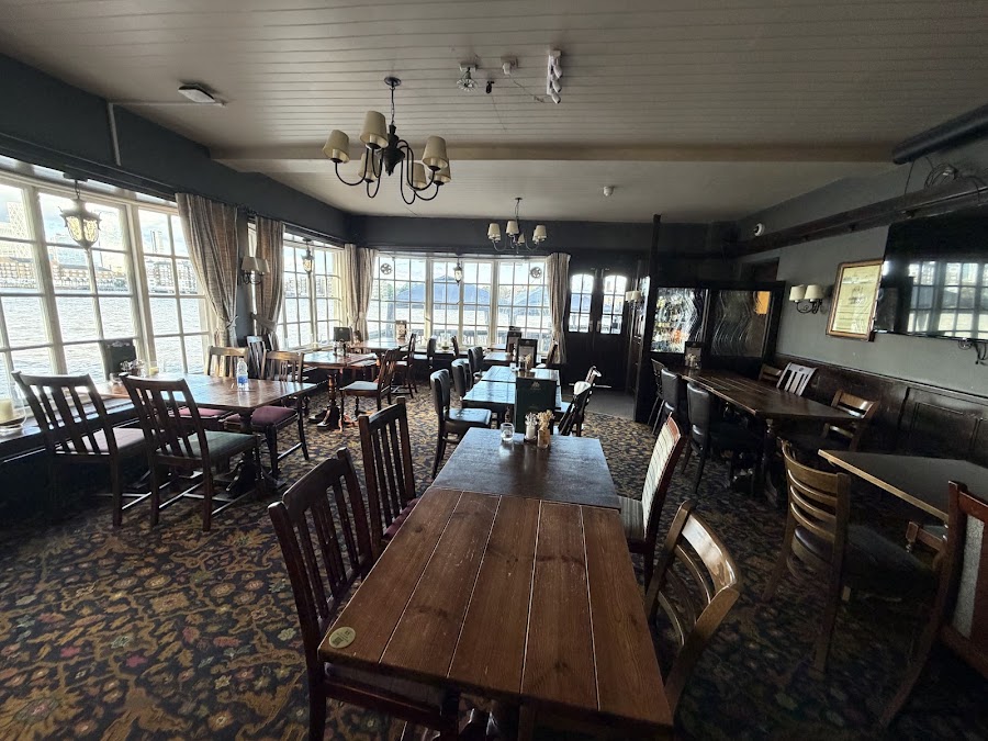 Prospect of Whitby, photo 2