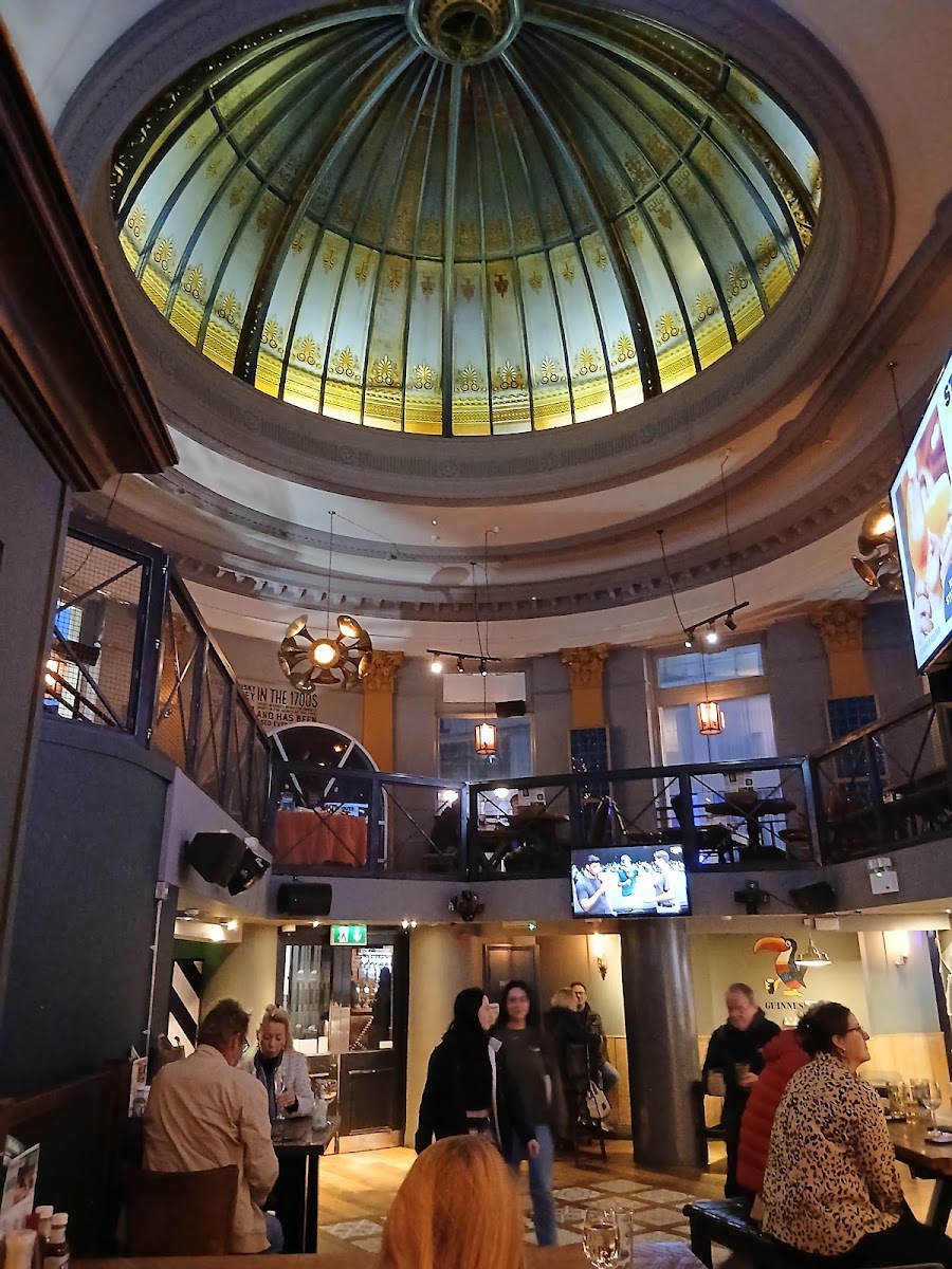 O'Neill's Leeds, photo 4