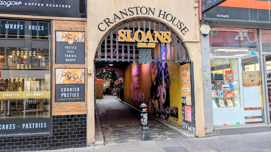 Sloans, photo 3