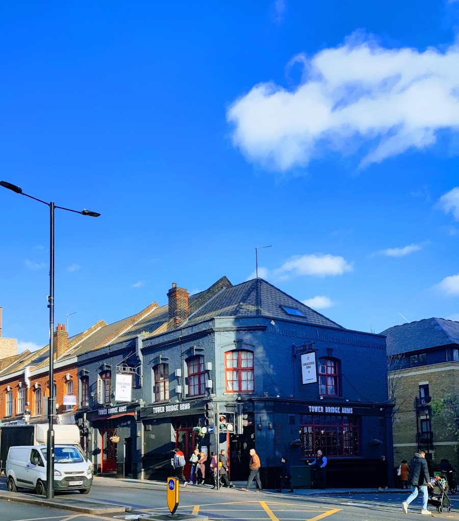 Tower Bridge Arms, photo 4