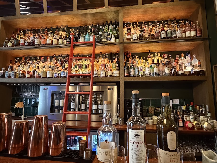 Cask and Vine, photo 4