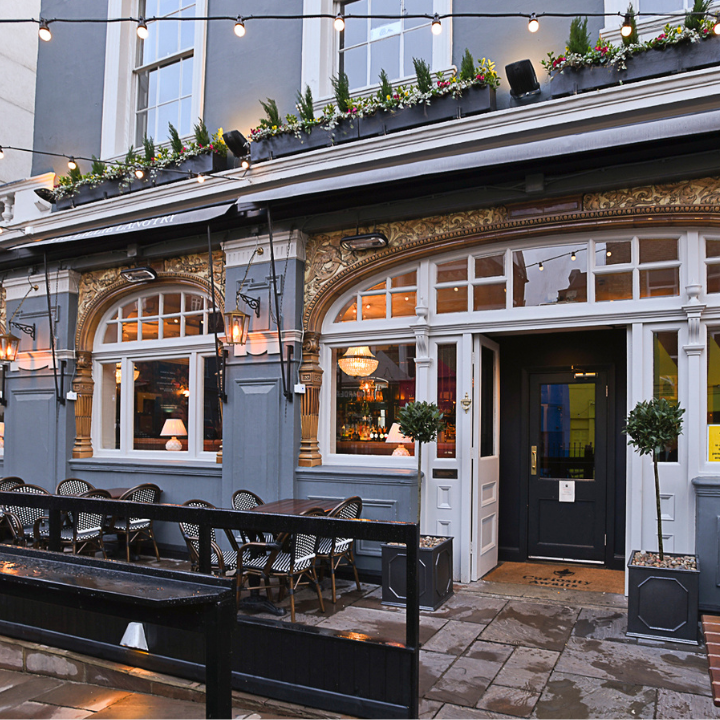 The Lillie Langtry, photo 5