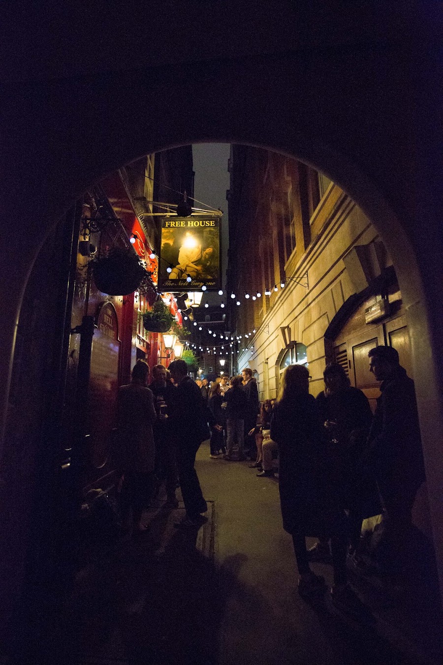 Nell Gwynne, photo 3