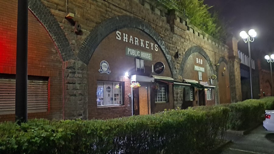 Sharkeys Bar, photo 3