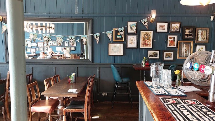 Prince of Wales, photo 5