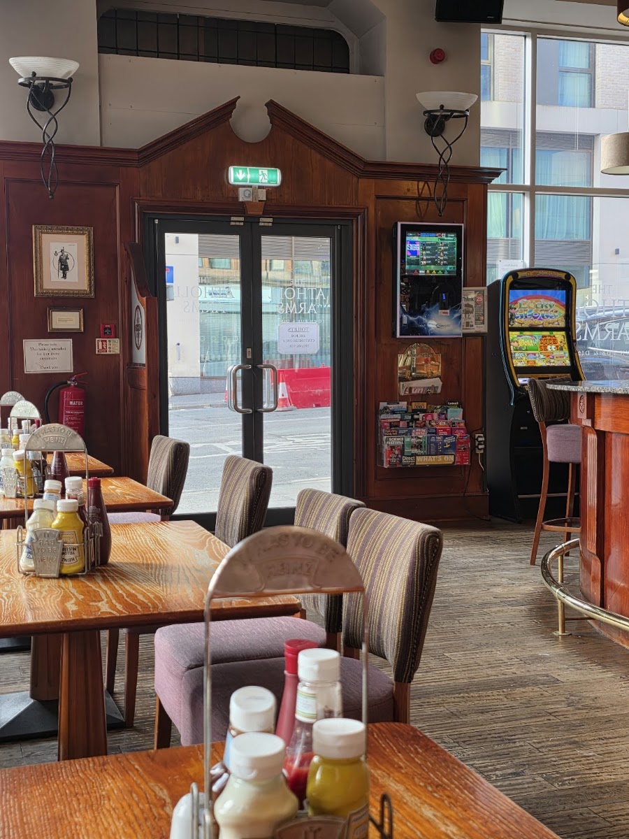 The Atholl Arms, photo 4