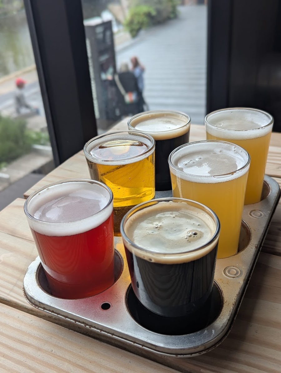3 Locks Brewing Company, photo 3