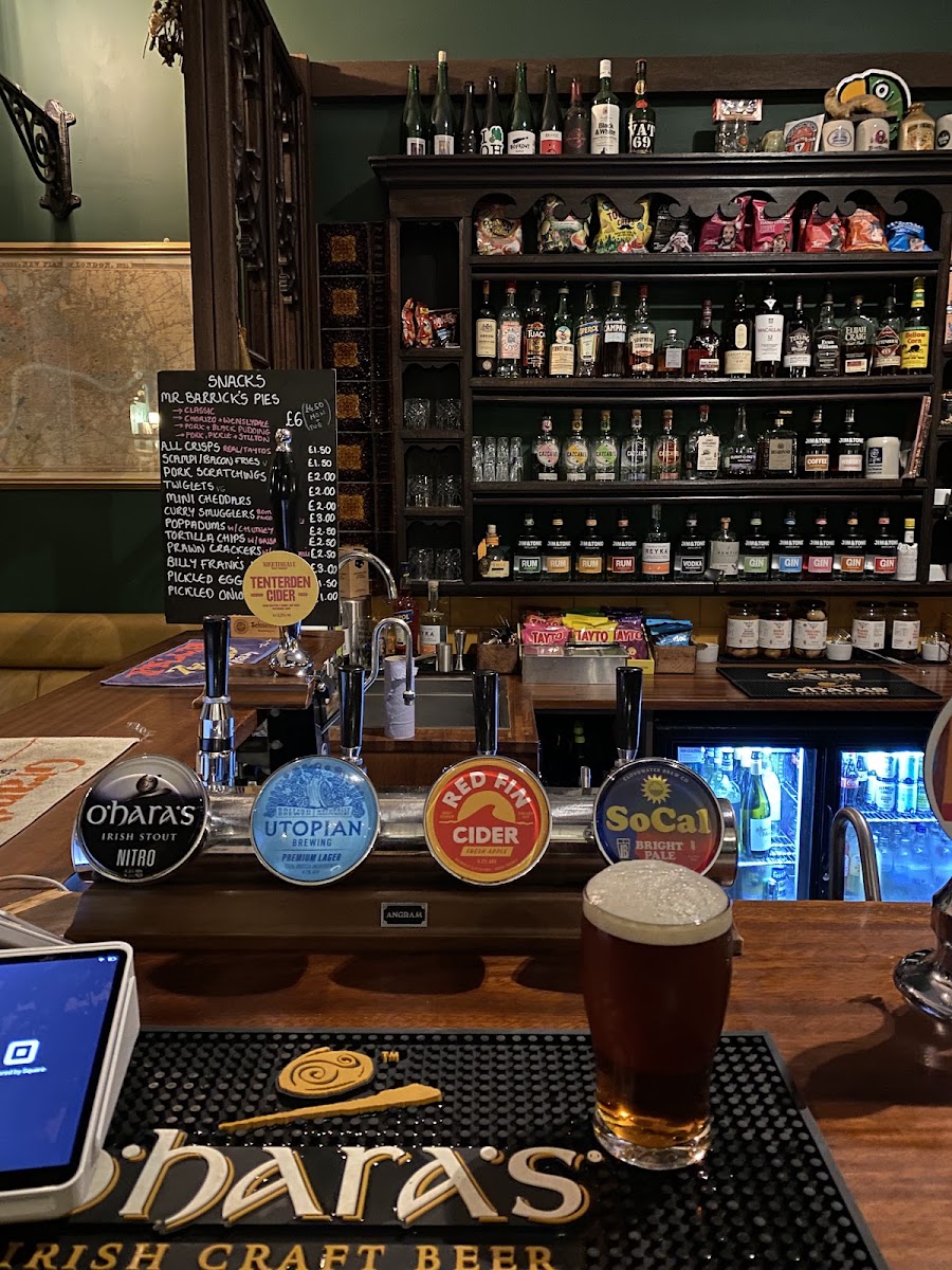 The Hand & Marigold Free House, photo 5