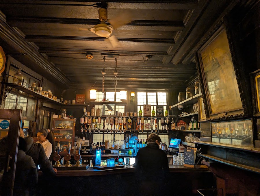 Ye Olde Cheshire Cheese, photo 4