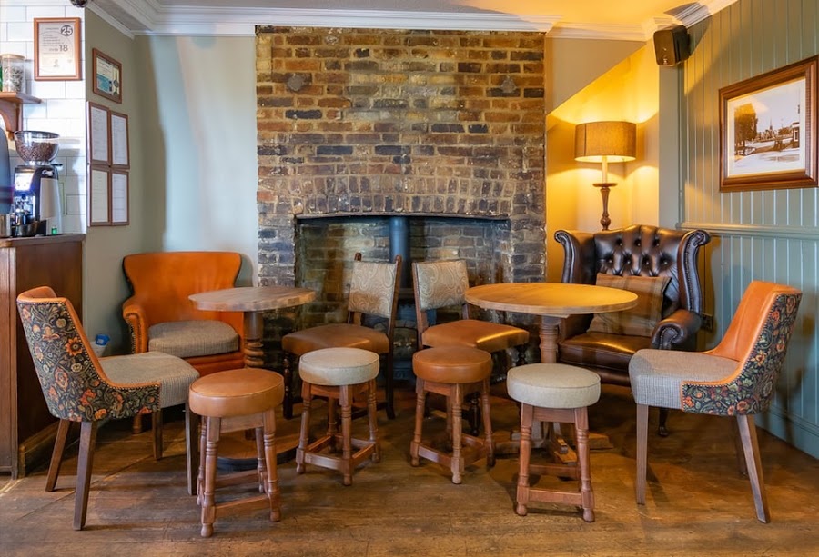 The Hare & Billet, photo 4