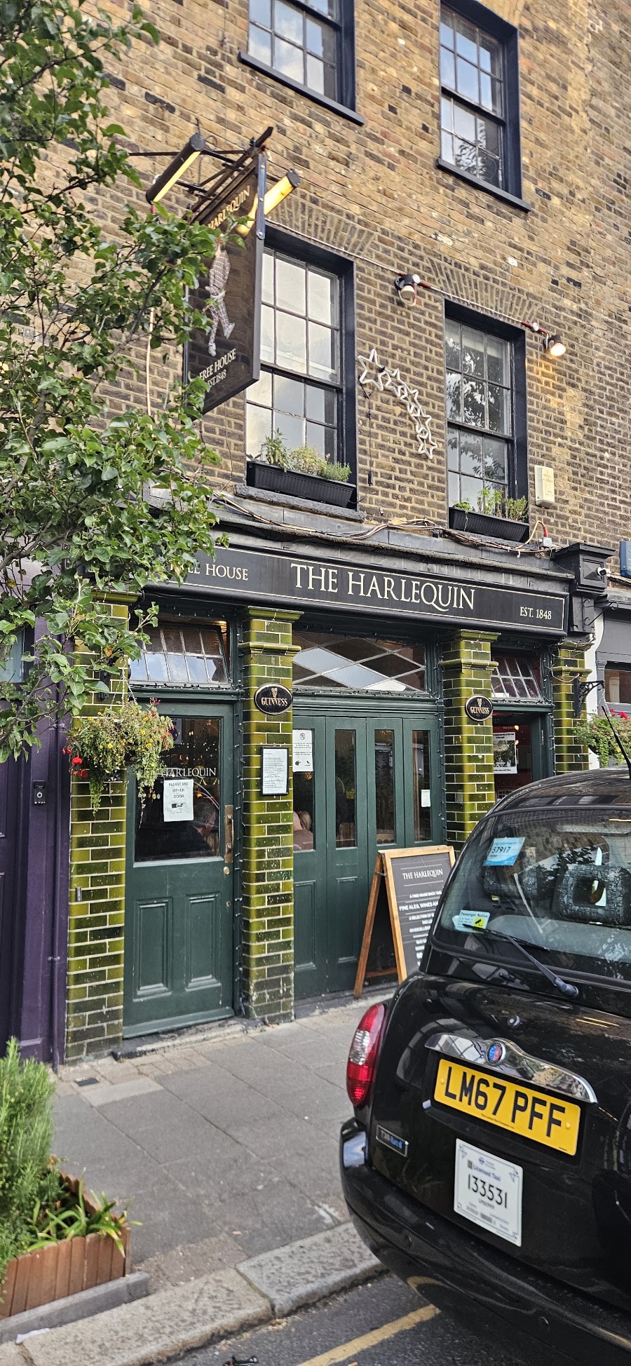 The Harlequin, photo 5