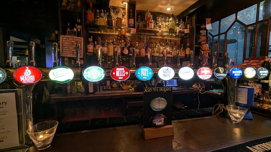 The Antiquary Bar, photo 3