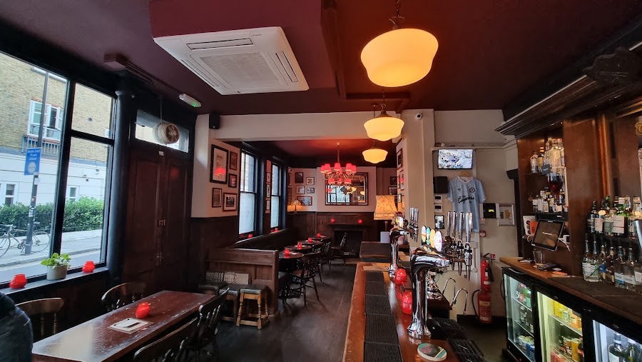 The Carpenters Arms, photo 4