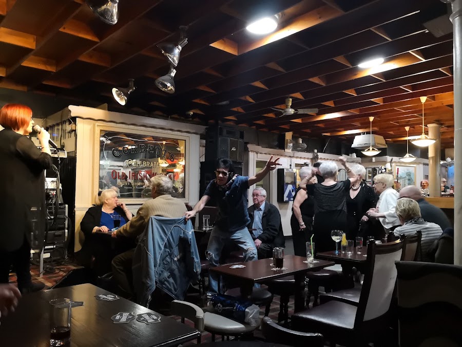 The Old Ship Bank, photo 5