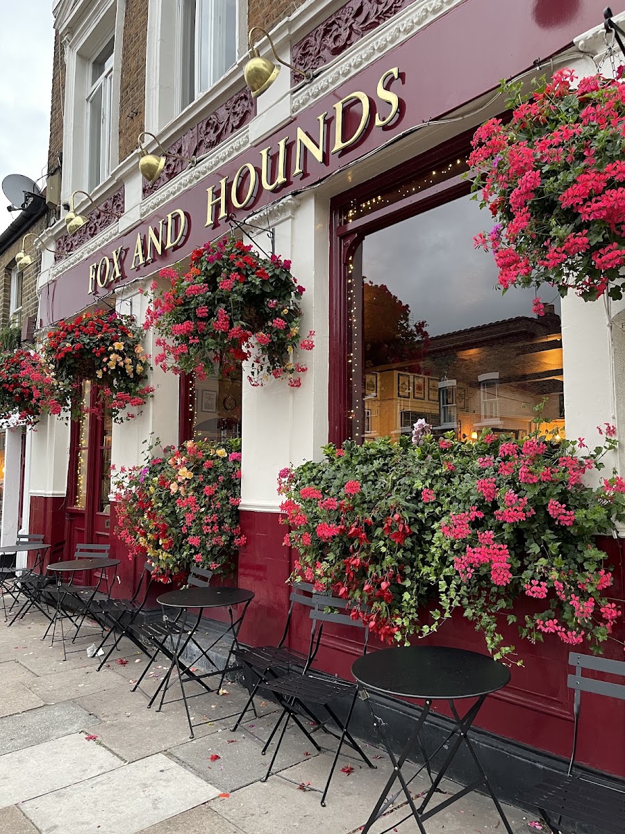 The Fox & Hounds, photo 2