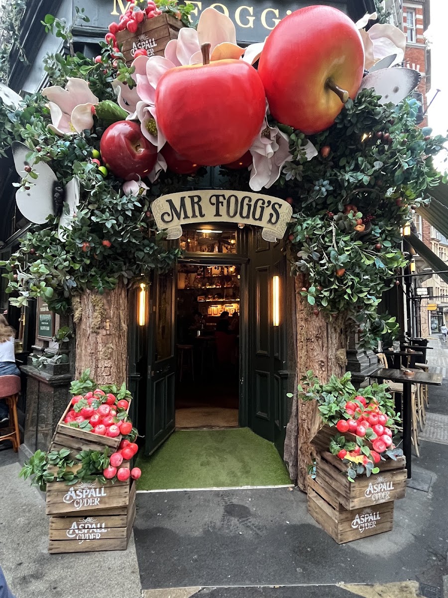 Mr Fogg's Botanical Tavern, photo 5