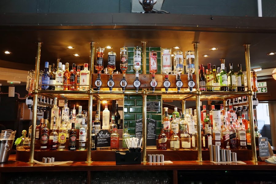 Cairns Bar, photo 4