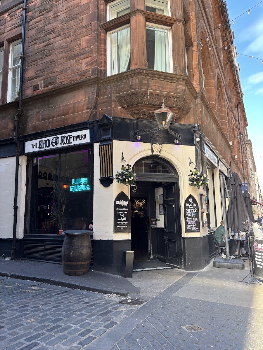 The Black Rose Tavern, photo 3