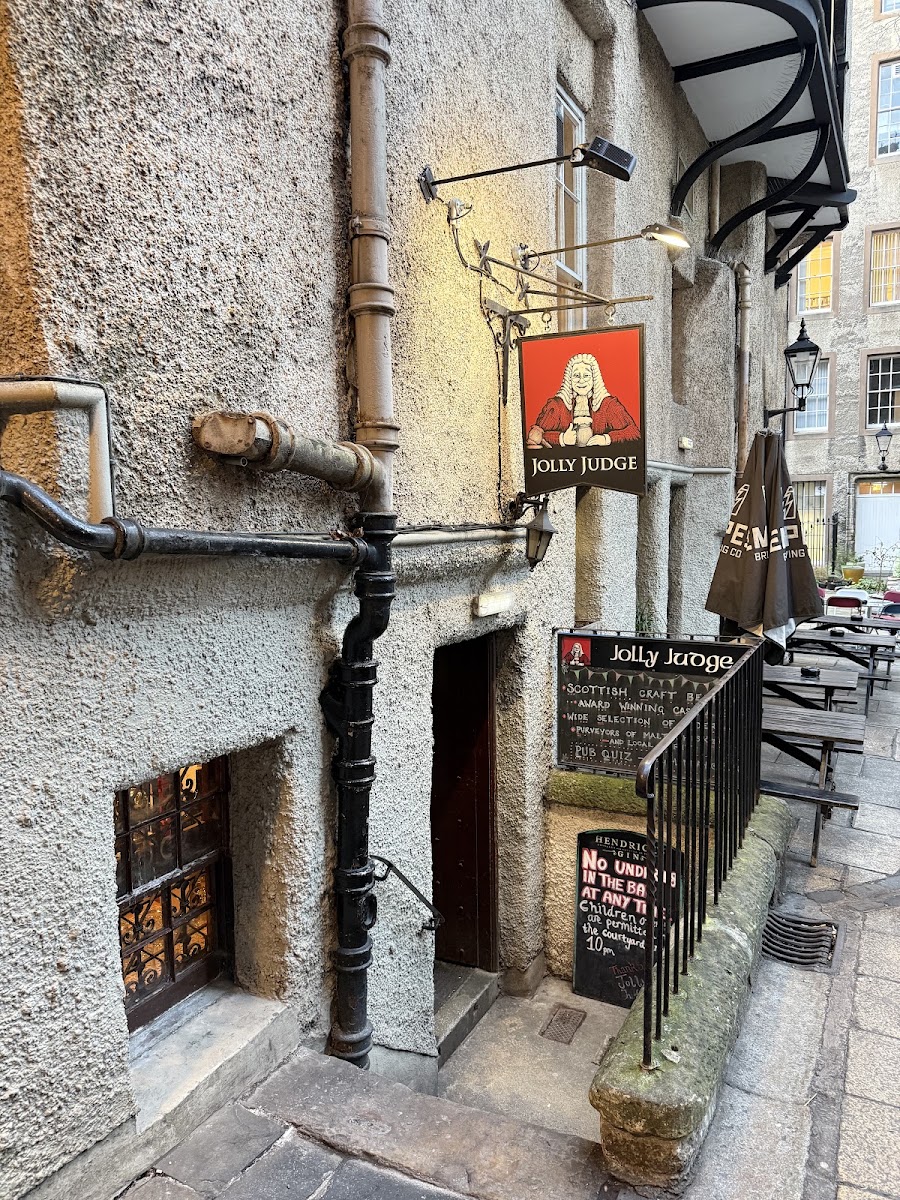 Jolly Judge, photo 3