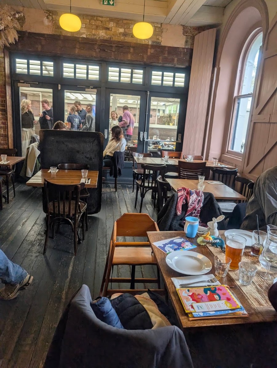 The Clarence Tavern, photo 4