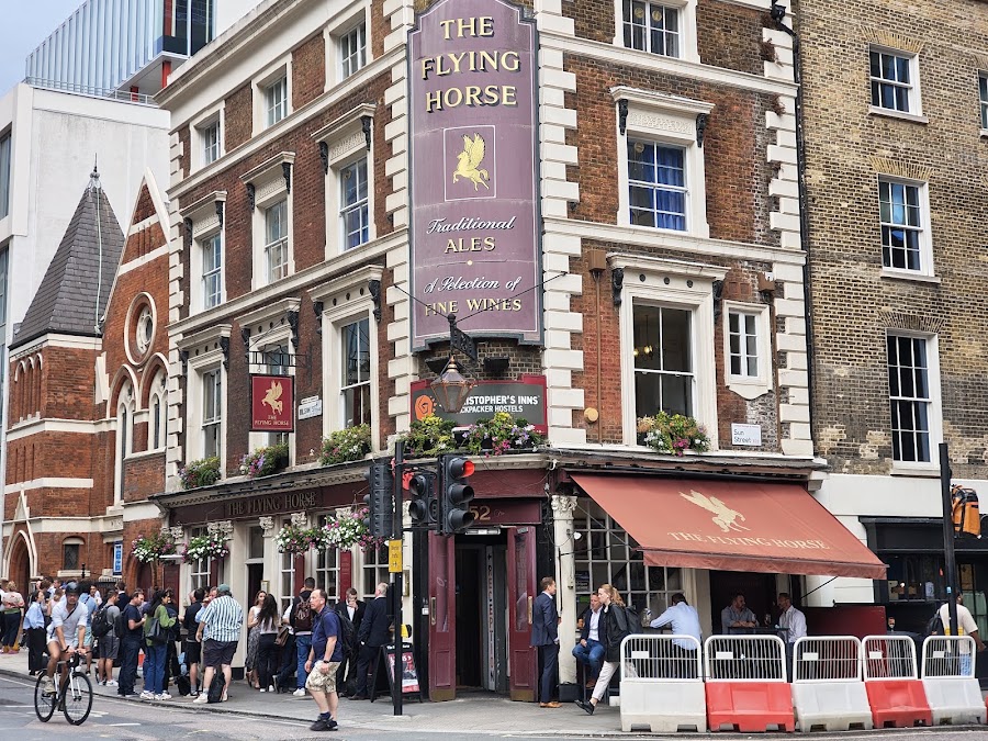 The Flying Horse, photo 4