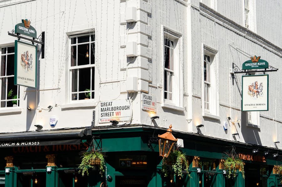 Coach & Horses, photo 4