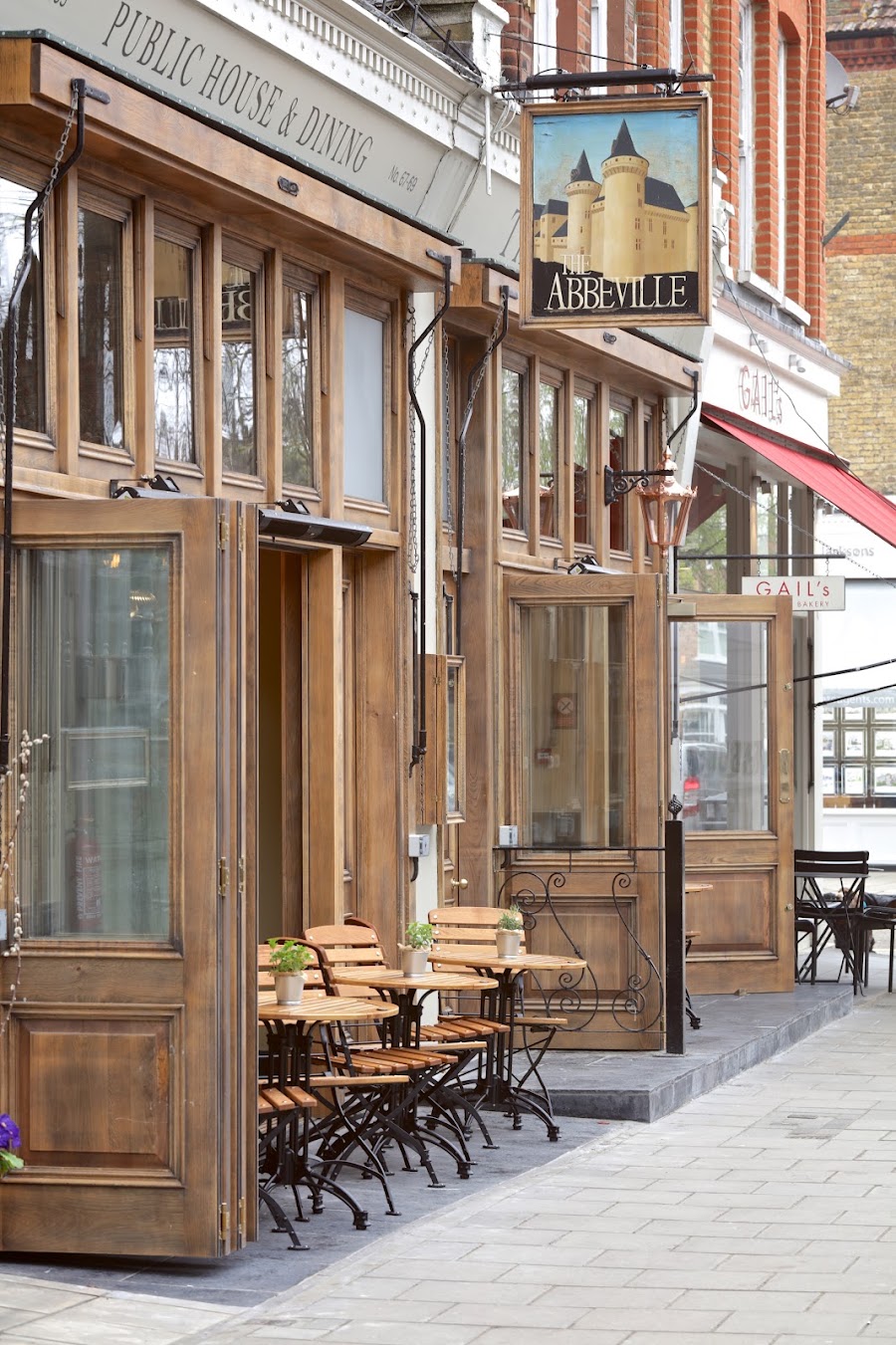 The Abbeville, photo 3