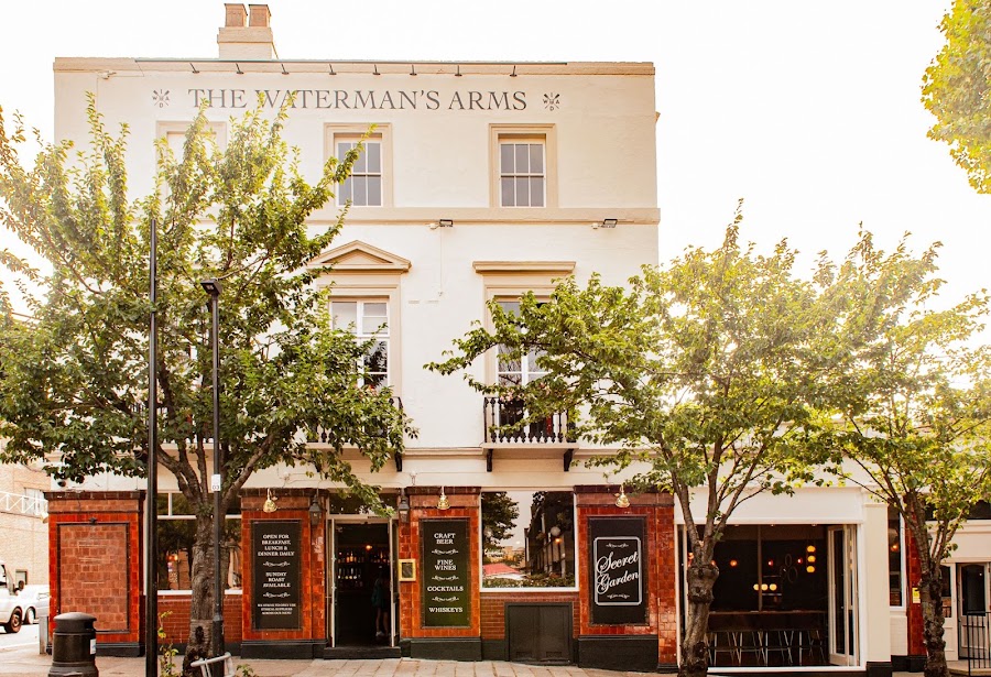 The Waterman's Arms, photo 3