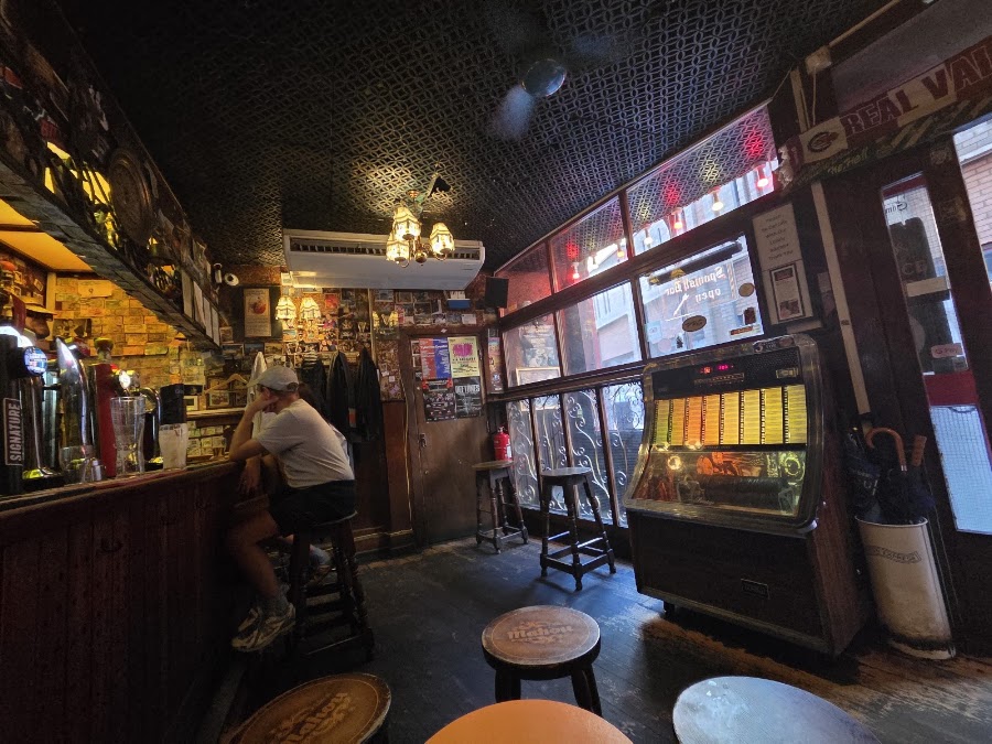 Bradley's Spanish Bar, photo 5