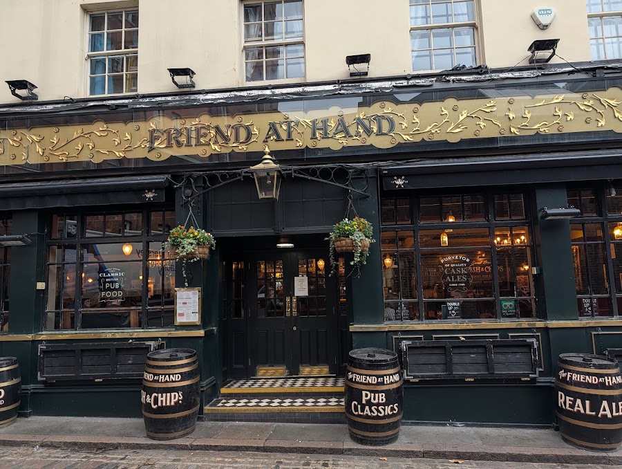 Friend at Hand, photo 4